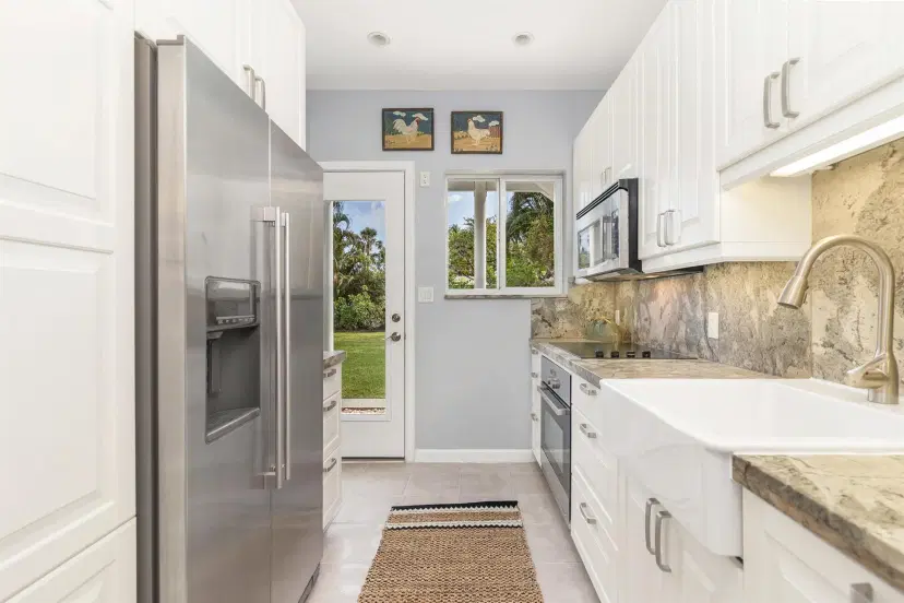Picture of 220 Atlantic Avenue 1, Palm Beach FL 33480