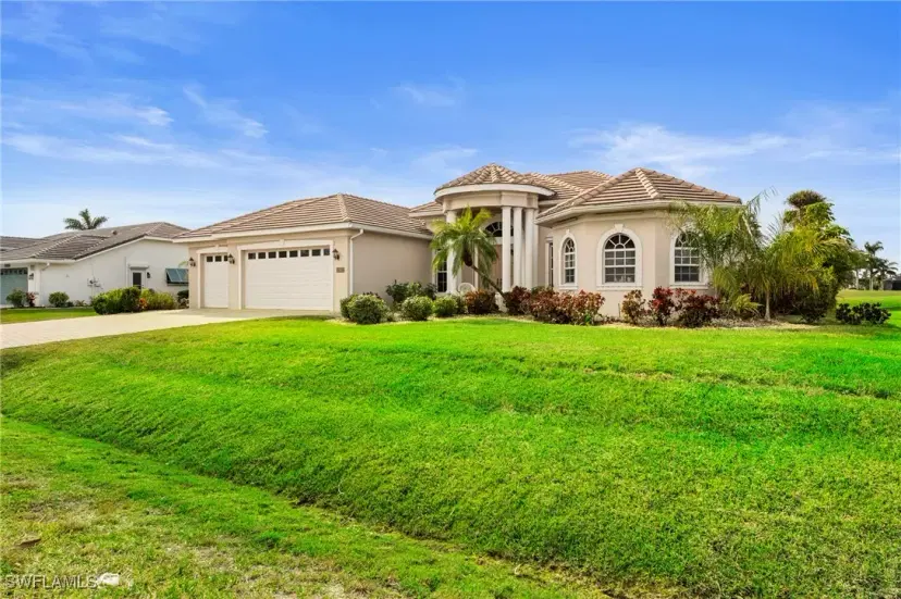 Picture of 11362 Royal Tee Cir, Cape Coral FL 33991