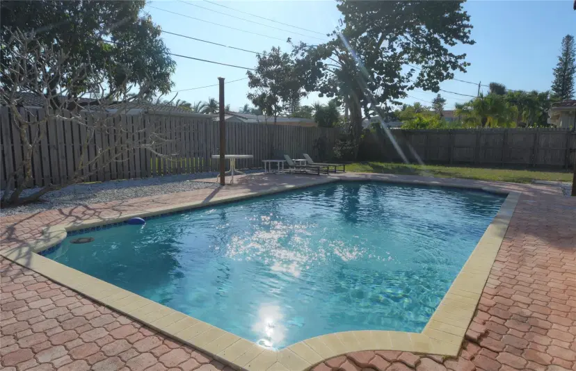 Picture of 812 SE 13Th Ct, Deerfield Beach FL 33441