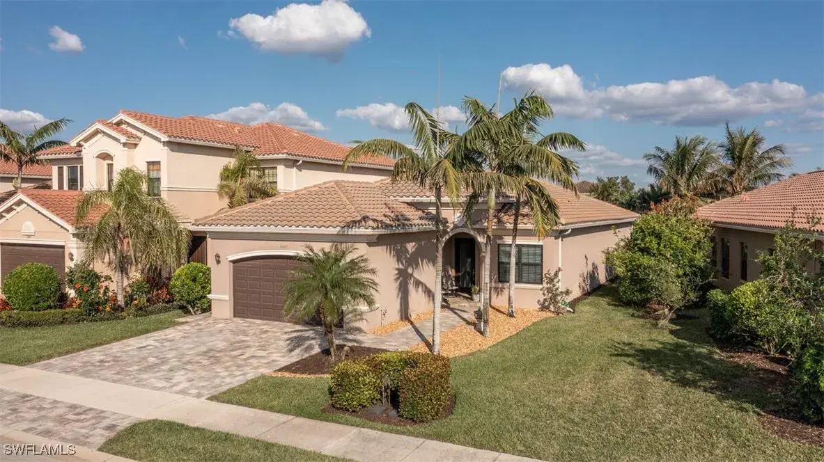 Picture of 13517 Mandarin Cir, Naples, FL 34109