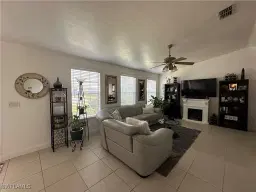 Picture of 1120 SW 8Th Ct, Cape Coral, FL 33991