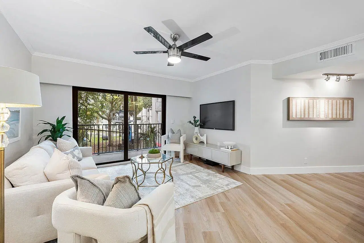 Picture of 900 River Reach 201, Fort Lauderdale, FL 33315