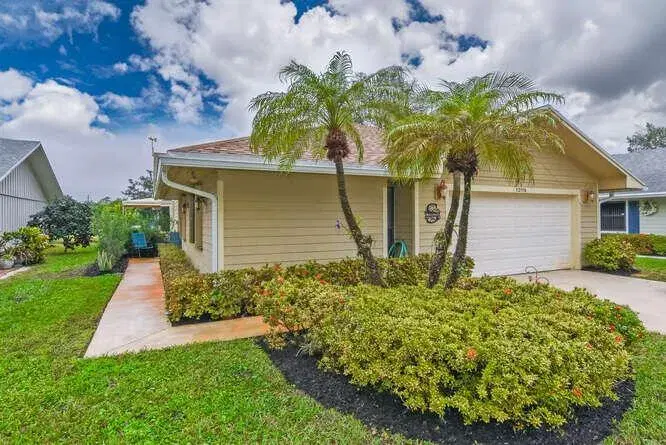 Picture of 13116 SE Point O Woods Court, Hobe Sound, FL 33455