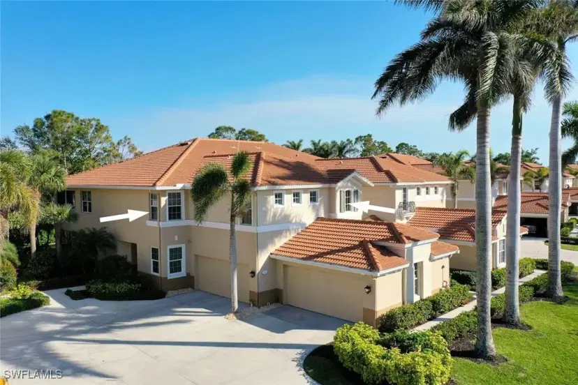 Picture of 11053 Harbour Yacht CT 3, Fort Myers FL 33908