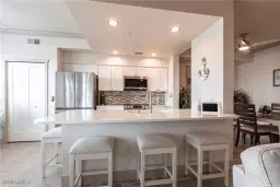 Picture of 16605 Lake Circle Dr 313, Fort Myers, FL 33908