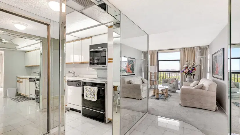 Picture of 600 Parkview Drive 831, Hallandale Beach FL 33009
