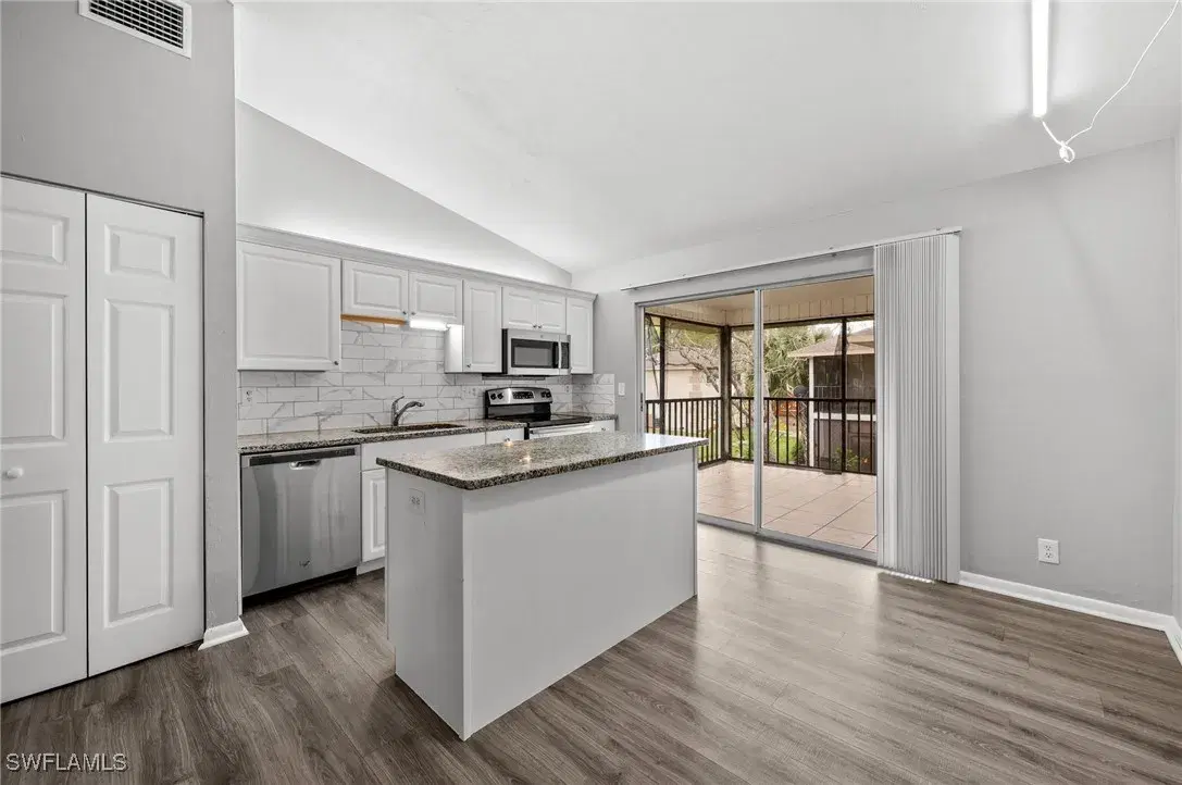 Picture of 5364 16Th Pl Sw, Naples, FL 34116