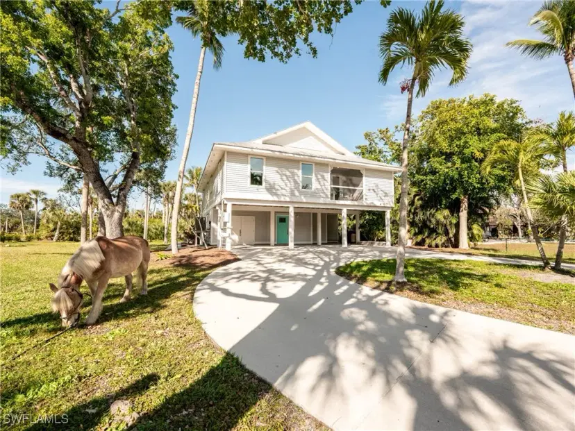 Picture of 13450 Coral Dr, Fort Myers FL 33908