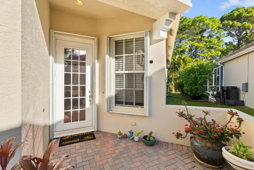Picture of 906 SW Munjack Circle, Port St Lucie FL 34986