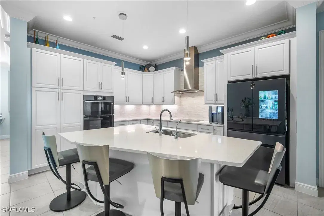 Picture of 21490 Strada Nuova Cir D315, Estero, FL 33928