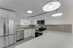 Picture of 13130 White Marsh Ln 103, Fort Myers, FL 33912