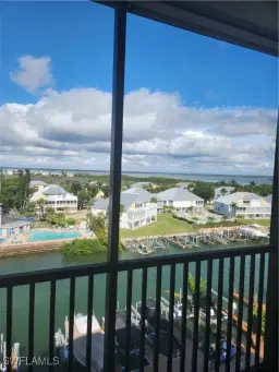 Picture of 4451 Bay Beach Ln 463, Fort Myers Beach, FL 33931