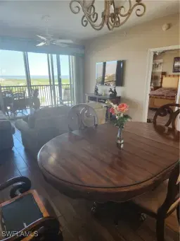Picture of 4451 Bay Beach Ln 463, Fort Myers Beach, FL 33931