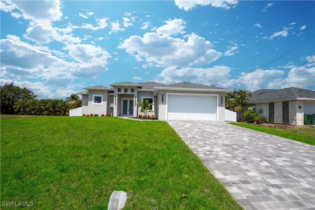 Picture of 2301 NE 34Th Ln, Cape Coral, FL 33909