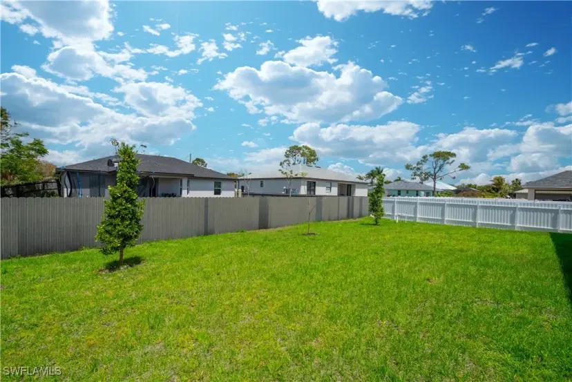 Picture of 2301 NE 34Th Ln, Cape Coral FL 33909