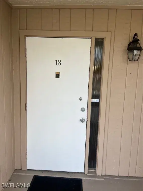 Picture of 2079 Barkeley Ln 13, Fort Myers FL 33907