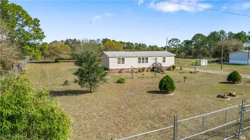 Picture of 125 W Marimba Cir, Clewiston FL 33440