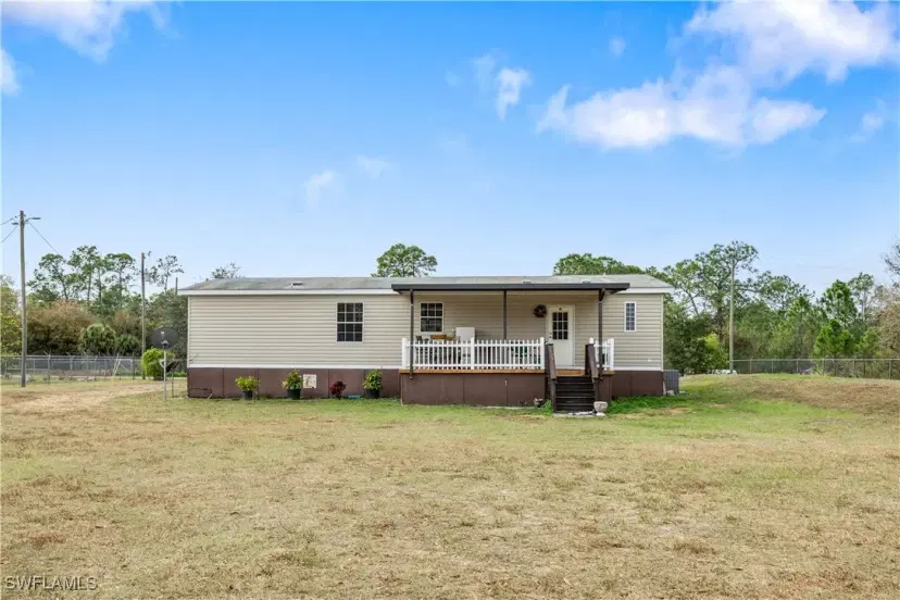 Picture of 125 W Marimba Cir, Clewiston FL 33440