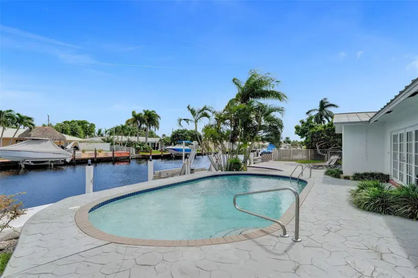 Picture of 650 SE 5Th Terrace, Pompano Beach FL 33060