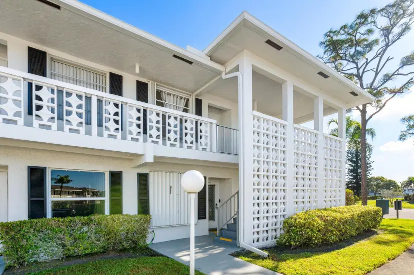 Picture of 2825 SW 13Th Street 204, Delray Beach FL 33445