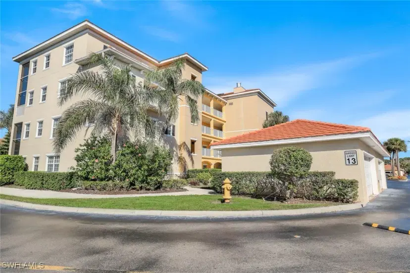 Picture of 4530 Botanical Place Cir 103, Naples FL 34112
