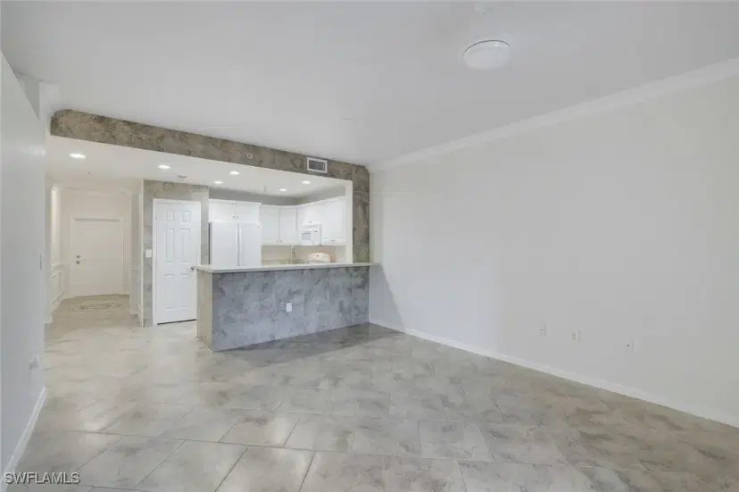 Picture of 4530 Botanical Place Cir 103, Naples FL 34112