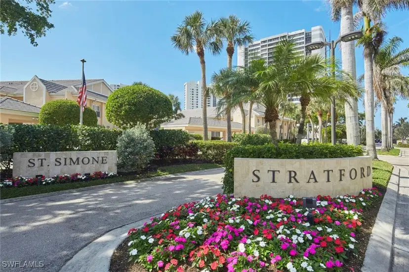 Picture of 5635 Turtle Bay Dr I-7, Naples FL 34108
