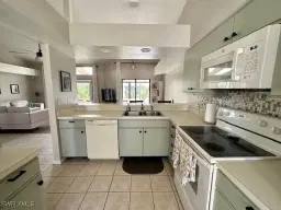 Picture of 13111 Regent Cir, Fort Myers, FL 33966