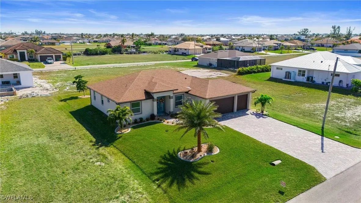 Picture of 1037 NW 38Th Pl, Cape Coral, FL 33993