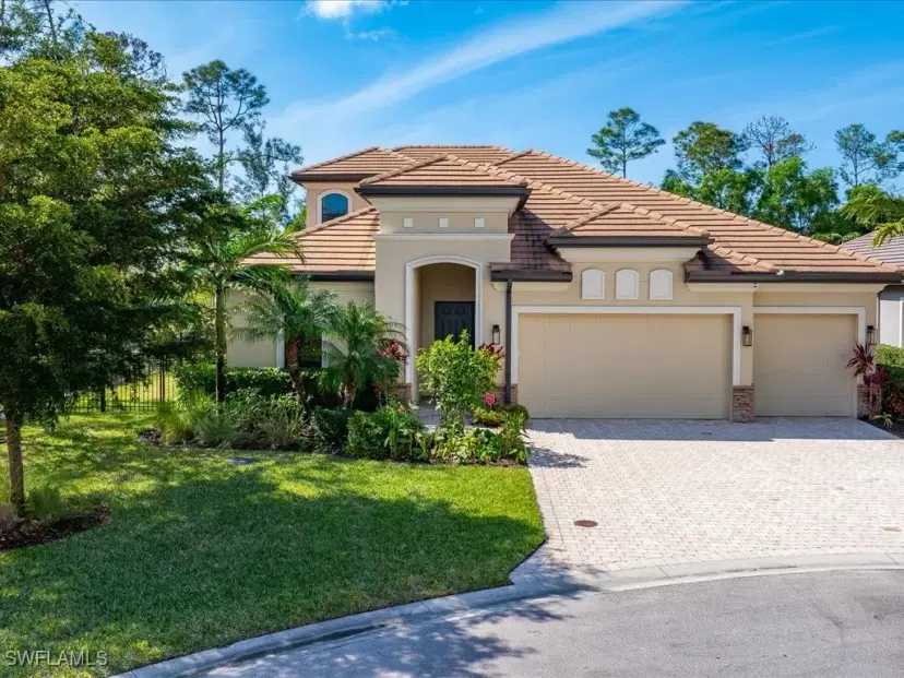 Picture of 3048 Mandalay Ct, Naples FL 34105