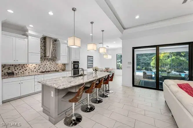 Picture of 3048 Mandalay Ct, Naples FL 34105