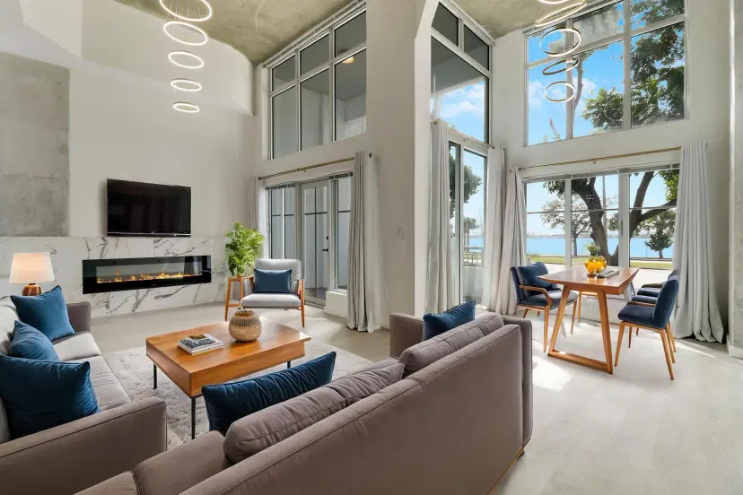 Picture of 300 S Australian Avenue 127, West Palm Beach FL 33401