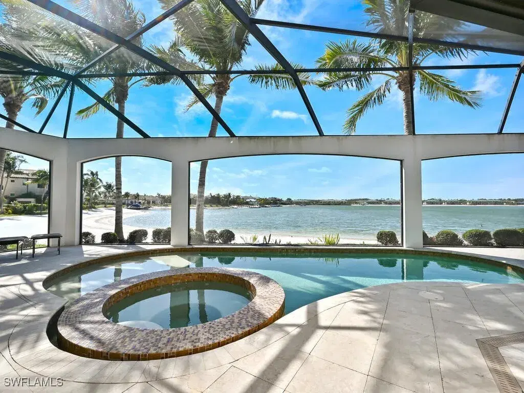 Picture of 11729 Via Savona Ct, Miromar Lakes, FL 33913