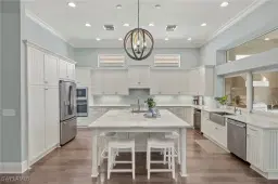 Picture of 6420 Pembroke Way, Naples, FL 34113
