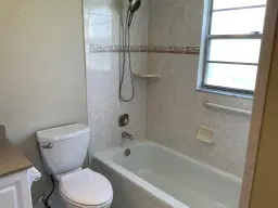Picture of 1020 Newcastle A 1020, Boca Raton, FL 33434