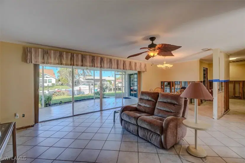 Picture of 5324 Coronado Pkwy, Cape Coral FL 33904