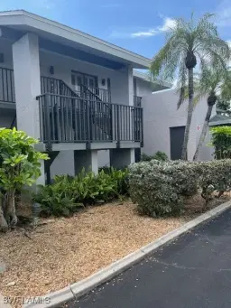 Picture of 808 Cape Coral Pkwy W 204, Cape Coral, FL 33914