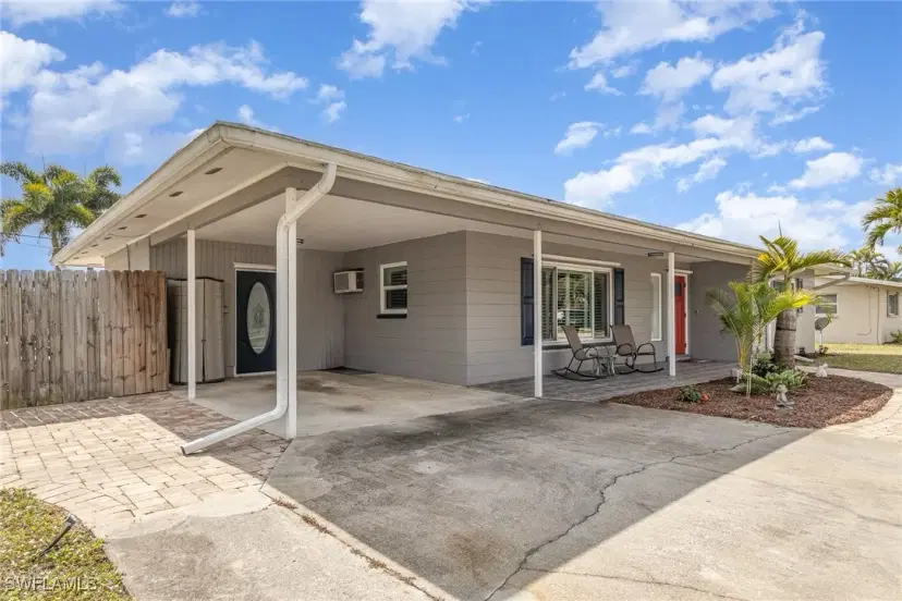 Picture of 2224 Ivy Ave, Fort Myers FL 33907