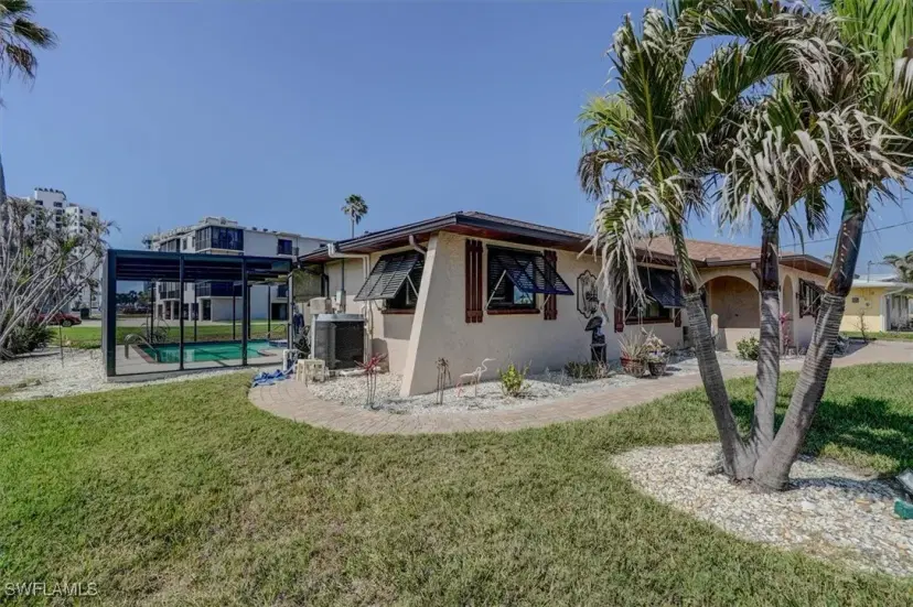 Picture of 4 Fairview Blvd, Fort Myers Beach FL 33931