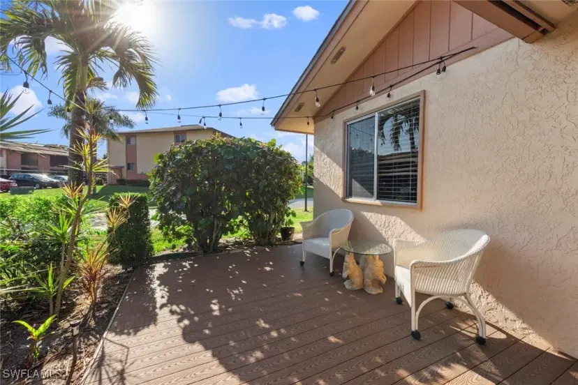 Picture of 6511 Royal Woods Dr, Fort Myers FL 33908