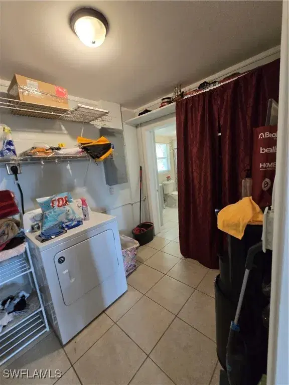 Picture of 13 E Jersey Rd, Lehigh Acres FL 33936