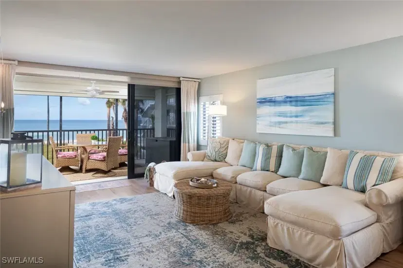 Picture of 10525 Gulf Shore Dr 213, Naples FL 34108