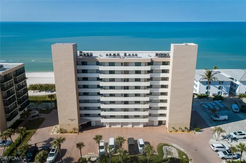 Picture of 10525 Gulf Shore Dr 213, Naples FL 34108