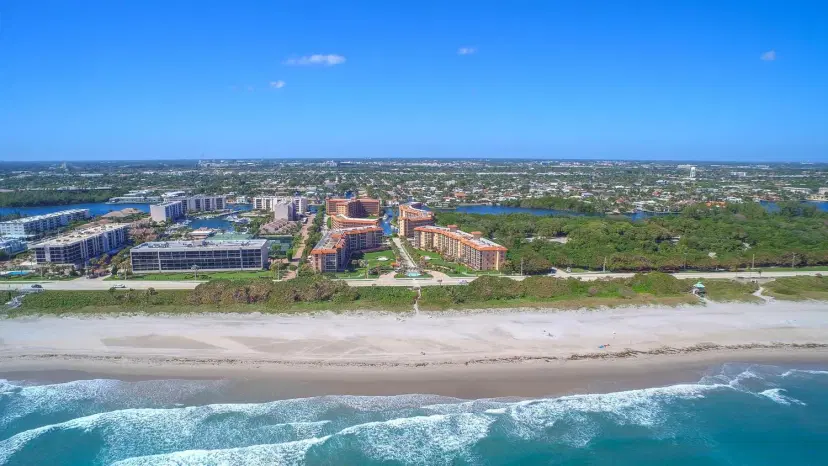 Picture of 2871 N Ocean Boulevard C103, Boca Raton FL 33431