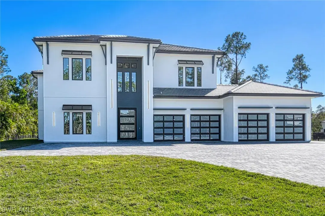 Picture of 5160 Teak Wood Dr, Naples, FL 34119
