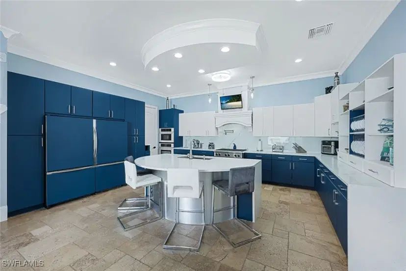 Picture of 646 111Th Ave N, Naples FL 34108