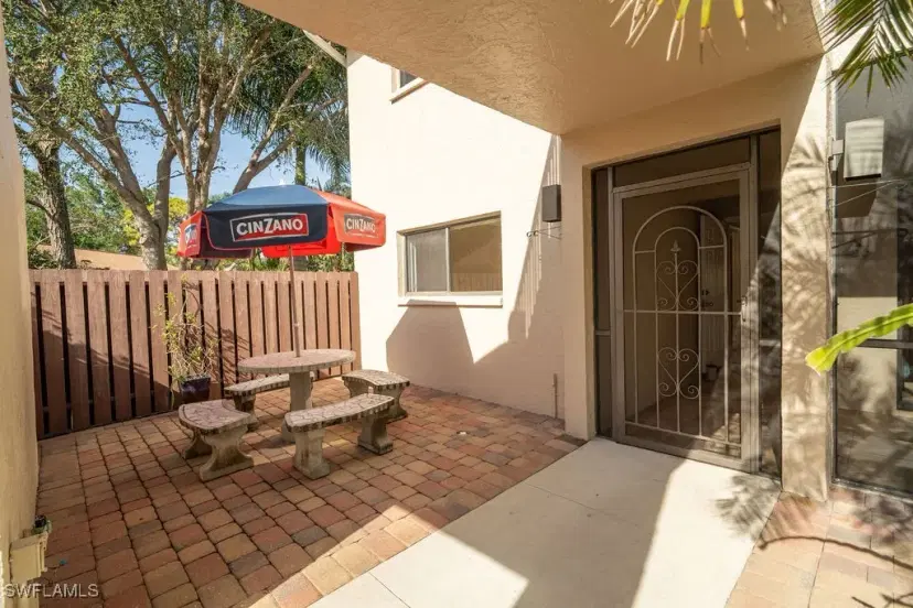 Picture of 15450 Cedarwood Ln 101, Naples FL 34110