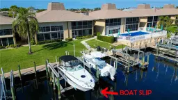 Picture of 4023 SE 19Th Pl 207, Cape Coral, FL 33904