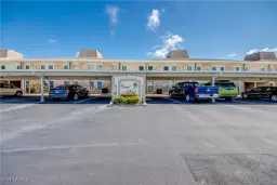 Picture of 4023 SE 19Th Pl 207, Cape Coral, FL 33904