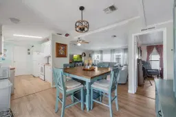 Picture of 10 Lake Diane Dr, Naples, FL 34114